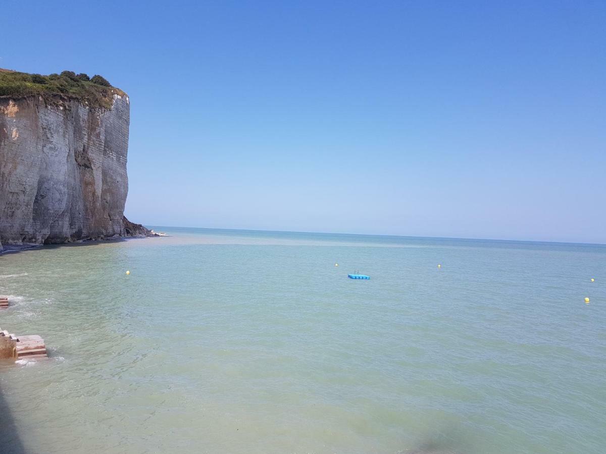 Camping L'Oiseau Blanc Сассто-ле-Мокондюї Екстер'єр фото